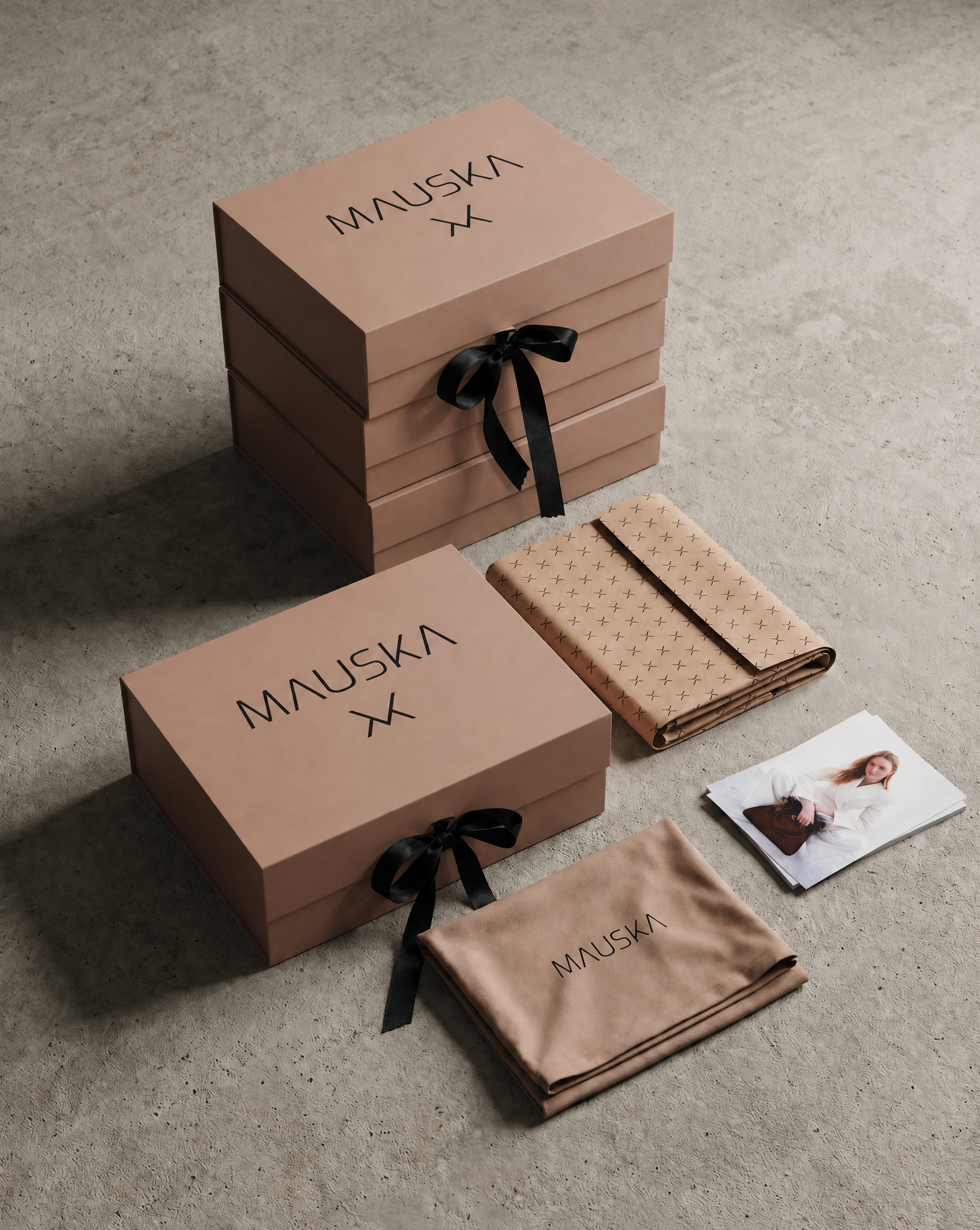 Mauska packaging for Cartagena pouch with branded box and cotton 